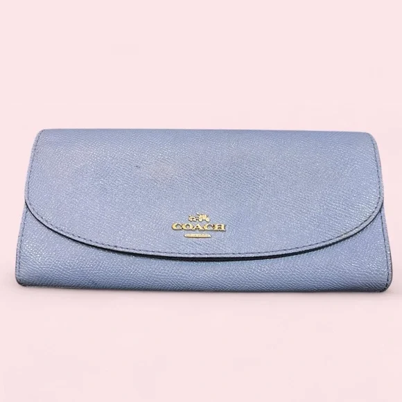 Coach - Picture 8 of 13